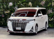 TOYOTA ALPHARD 2.5 SC PACKAGE 2017