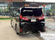 TOYOTA ALPHARD 2.5 HYBRID 2015