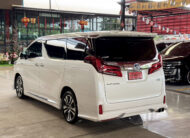 TOYOTA ALPHARD 2.5 HYBRID E-FOUR 2018
