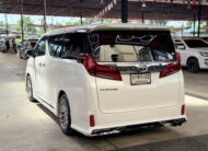 TOYOTA ALPHARD 2.5 SC PACKAGE 2017