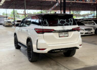 TOYOTA FORTUNER 2.4 V 2WD 2016