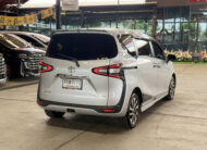 TOYOTA SIENTA 1.5 V 2018