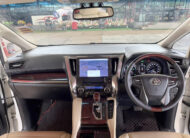 TOYOTA ALPHARD 2.5 HYBRID E-FOUR 2018