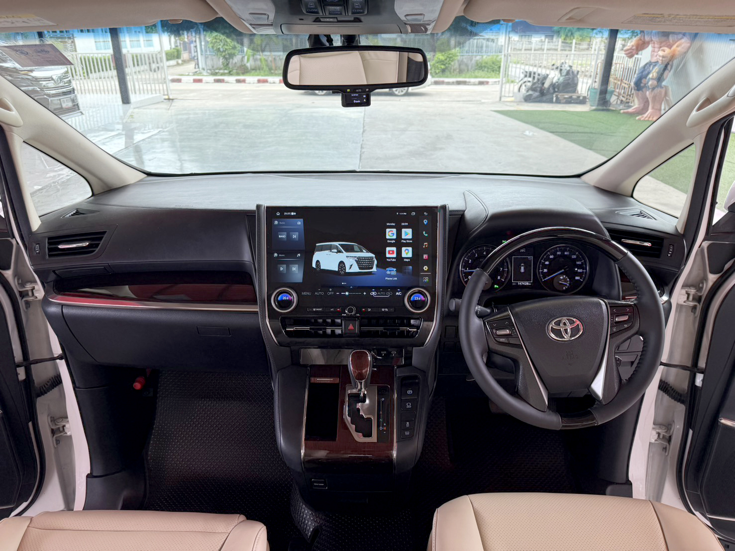 TOYOTA VELLFIRE 2.5 Z-G EDITION 2017