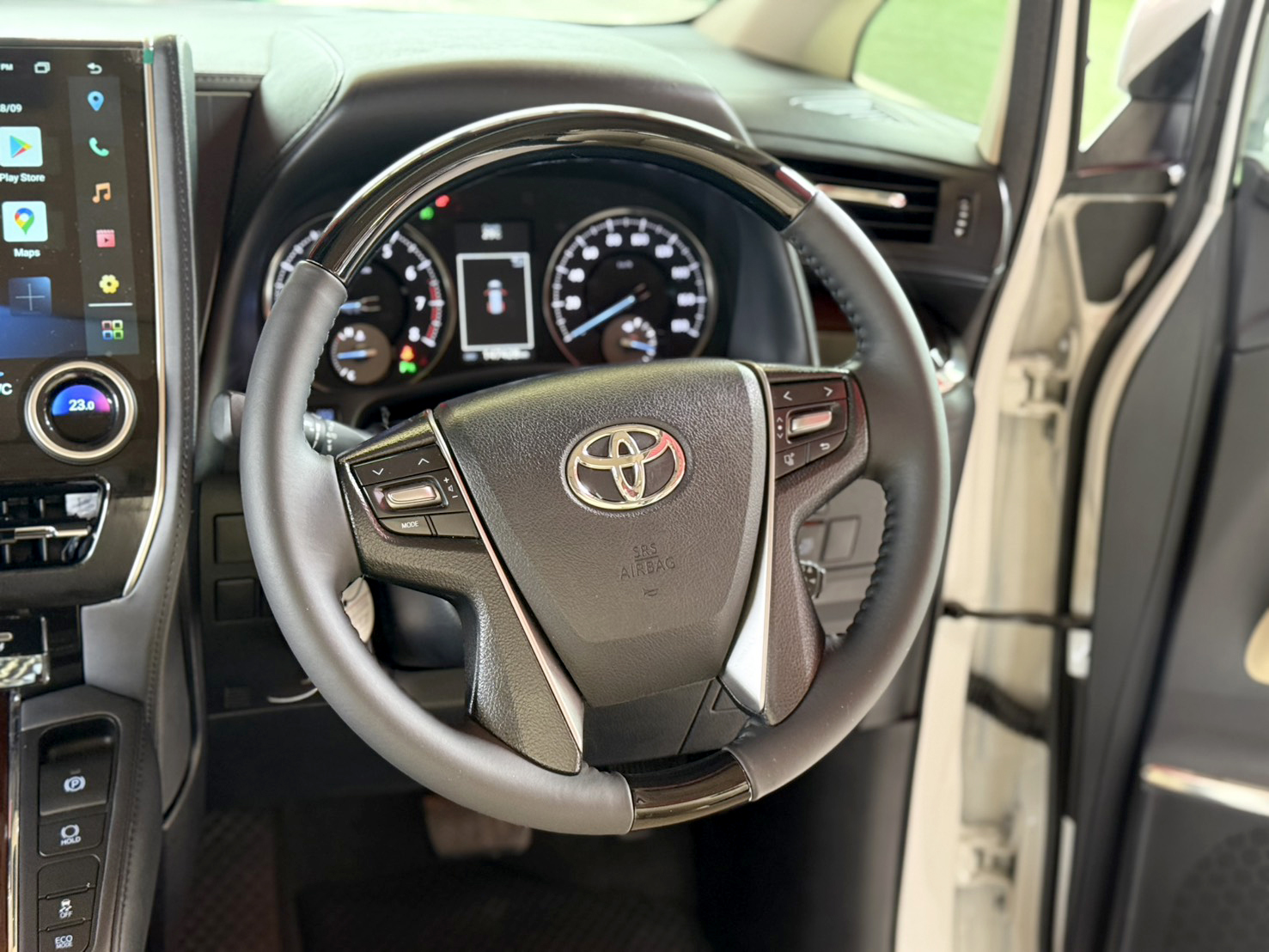 TOYOTA VELLFIRE 2.5 Z-G EDITION 2017