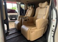 TOYOTA ALPHARD 2.5 G 2017