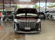TOYOTA ALPHARD 2.5 HYBRID 2015