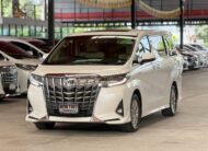 TOYOTA ALPHARD 2.5 HYBRID E-FOUR 2021