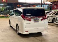 TOYOTA ALPHARD 2.5 HYBRID E-FOUR 2021