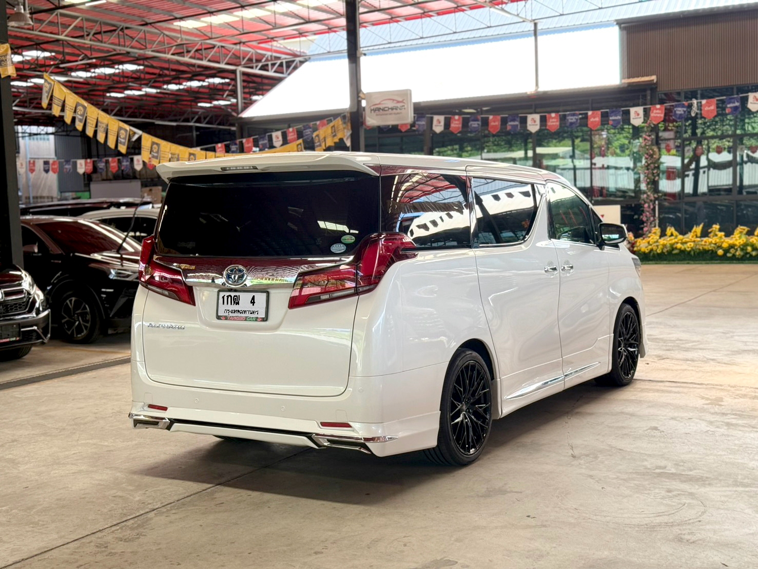 TOYOTA ALPHARD 2.5 G 2017