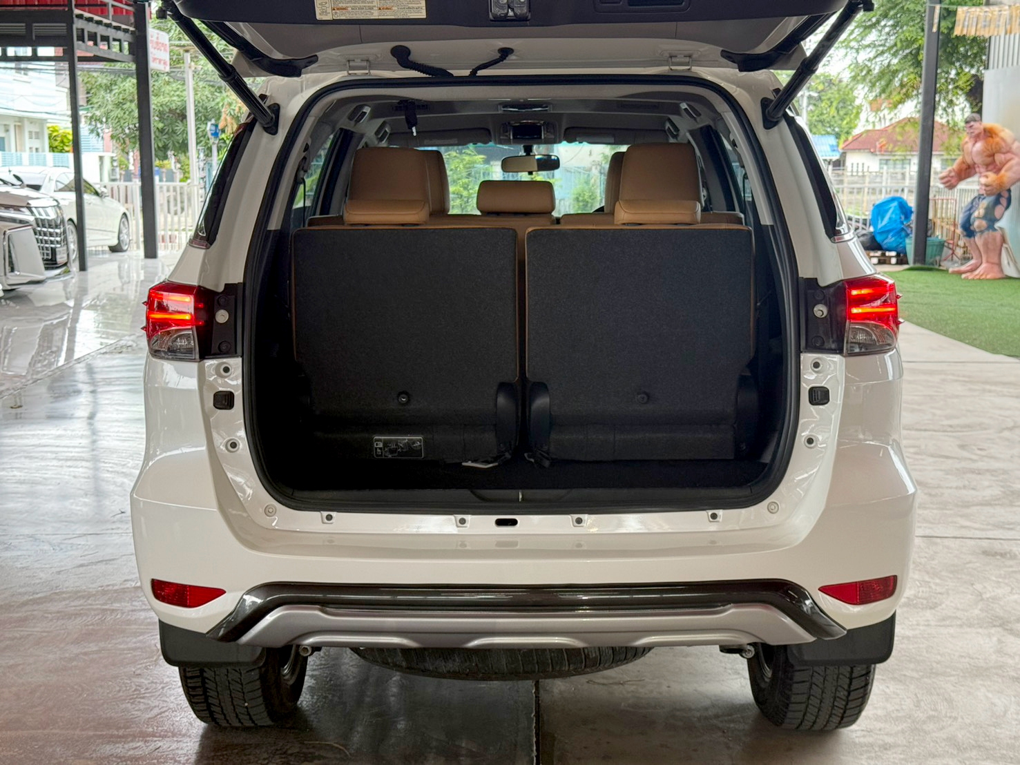 TOYOTA FORTUNER 2.8 V 4WD 2016