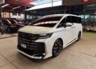 TOYOTA VELLFIRE 2.5 HEV E-FOUR 2025