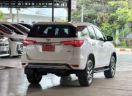 TOYOTA FORTUNER 2.8 V 4WD 2016