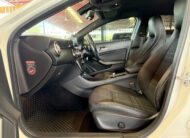 Mercedes benz A180 1.6  Urban  2014