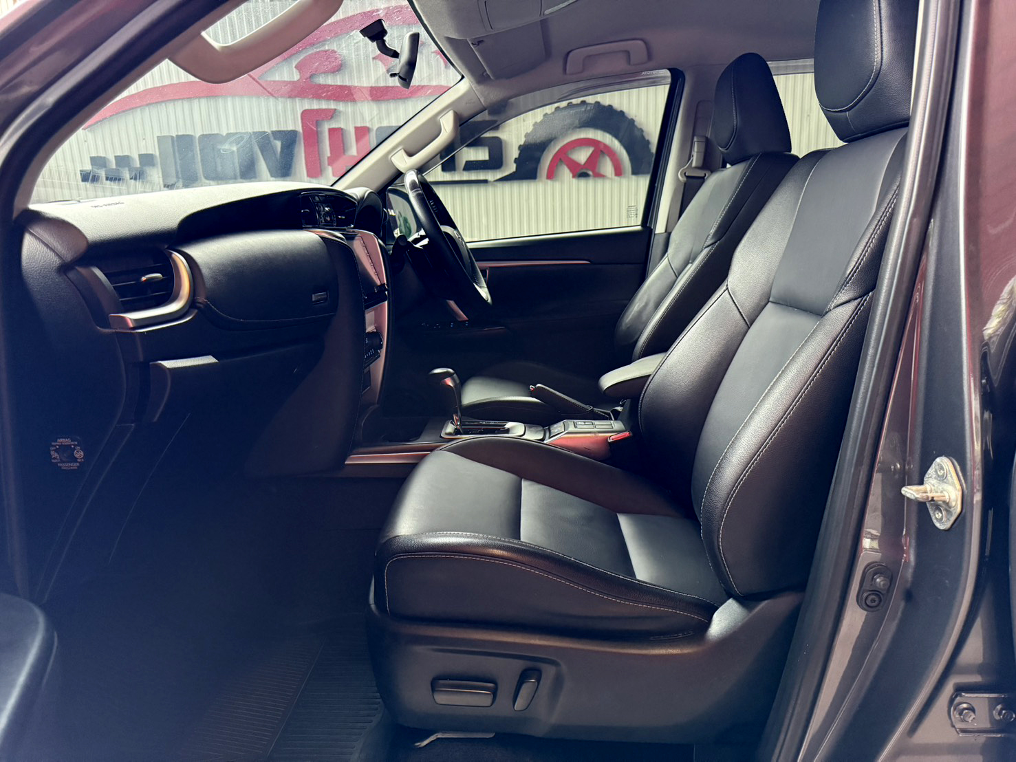 TOYOTA FORTUNER 2.4 V 2WD 2022