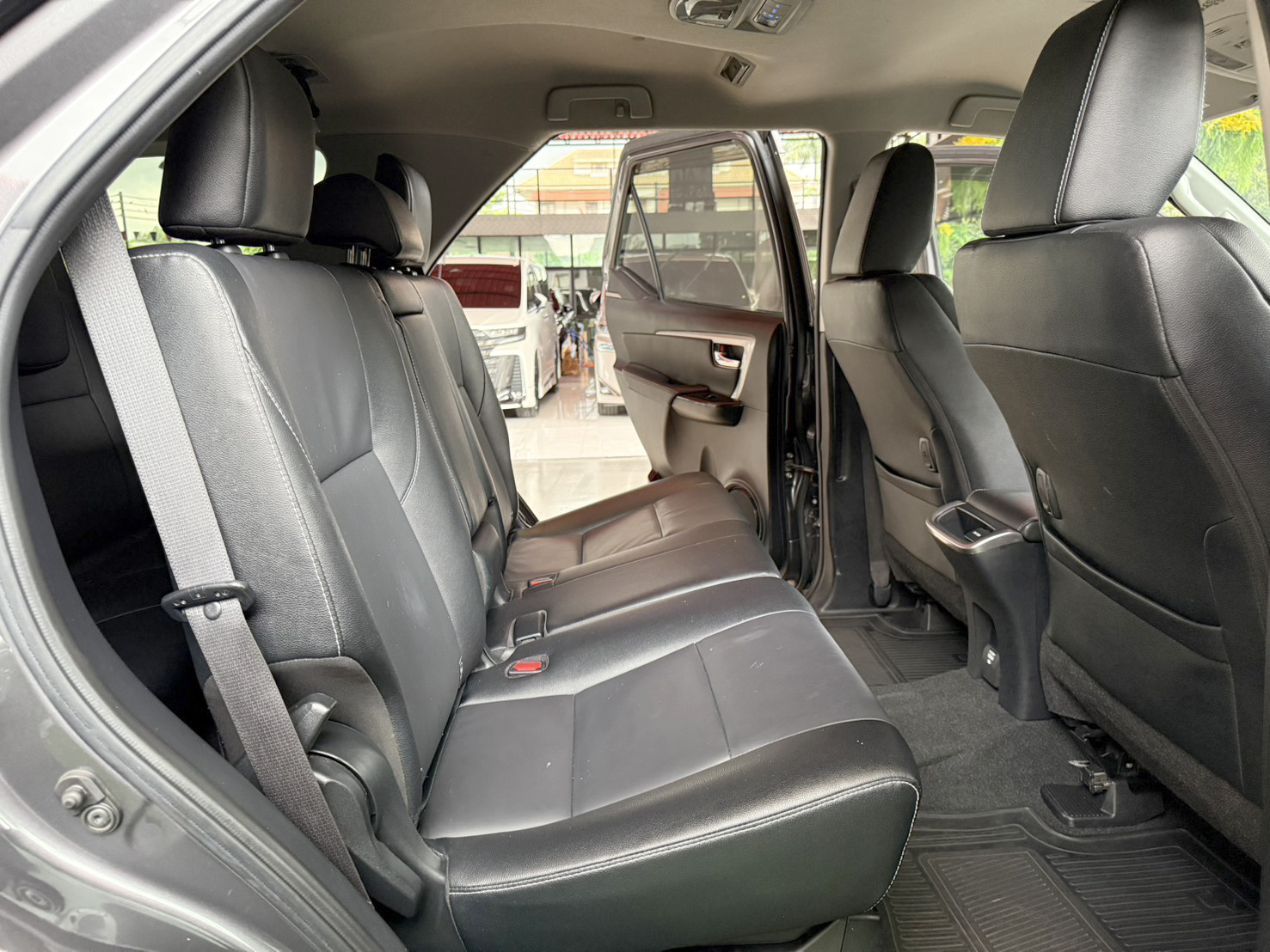 TOYOTA FORTUNER 2.4 V 2WD 2022