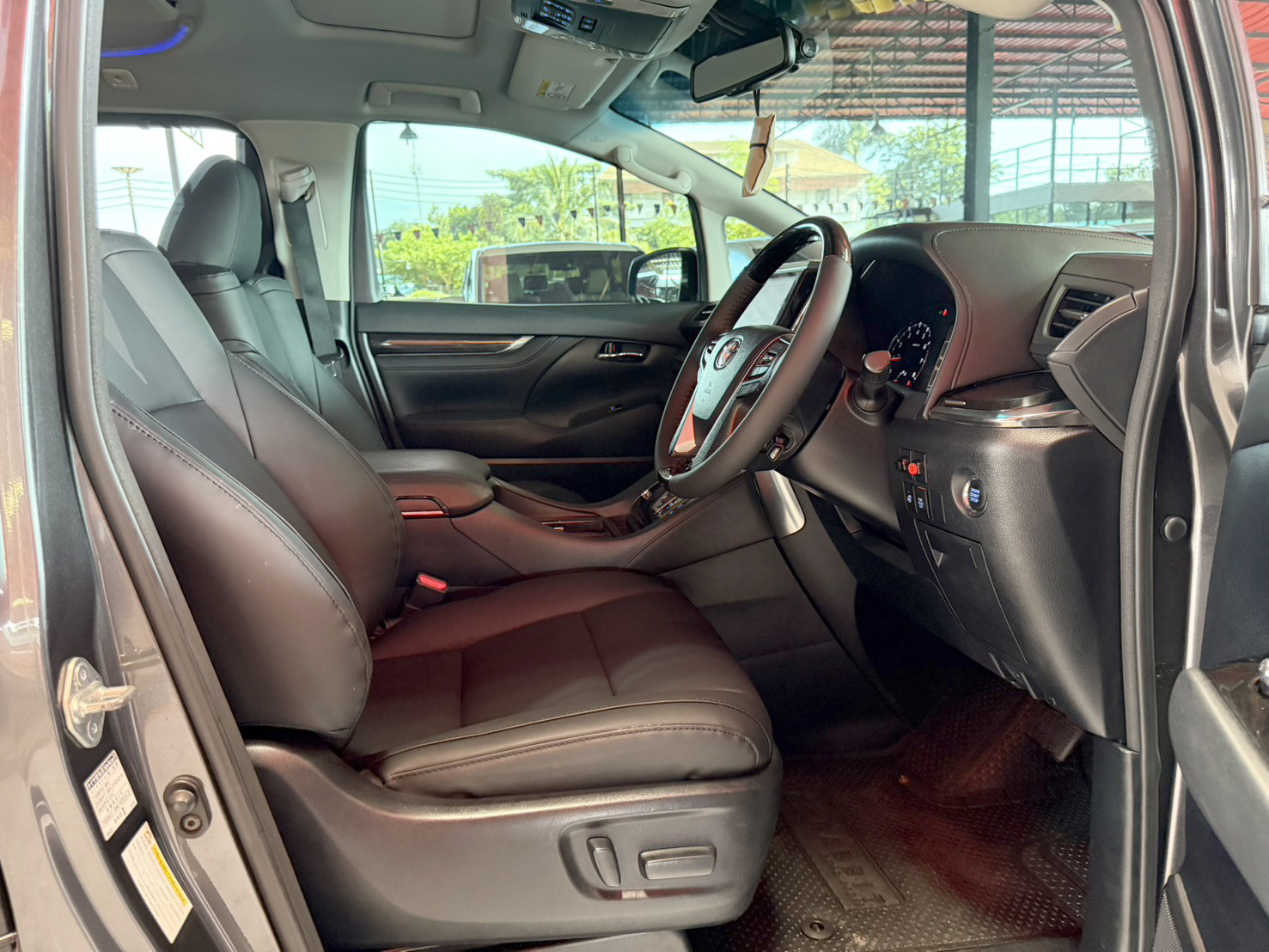 TOYOTA VELLFIRE 2.5 Z-G EDITION 2016