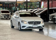 Mercedes benz A180 1.6  Urban  2014