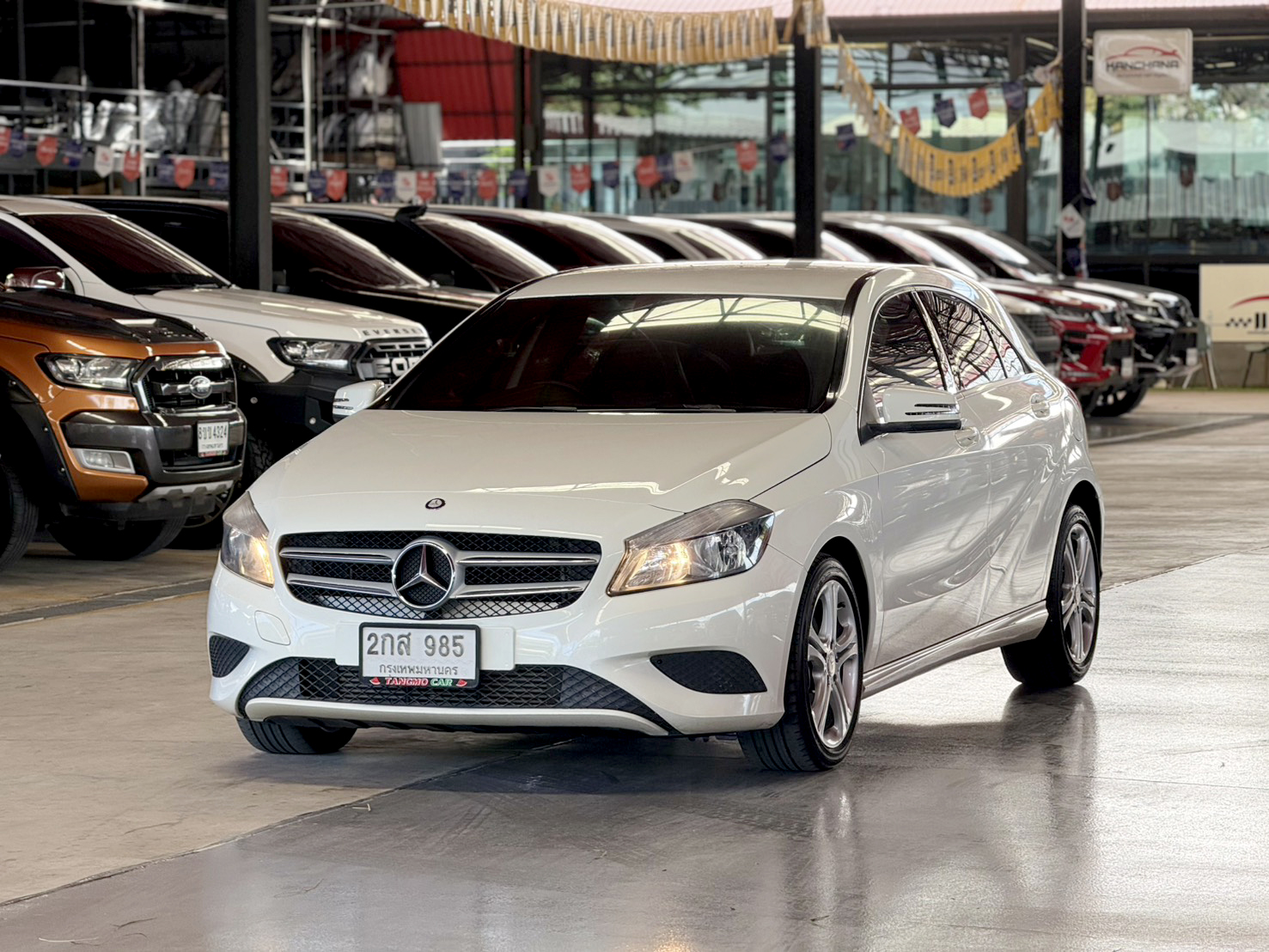 Mercedes benz A180 1.6  Urban  2014