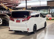 TOYOTA ALPHARD 2.5 HYBRID E-FOUR 2020
